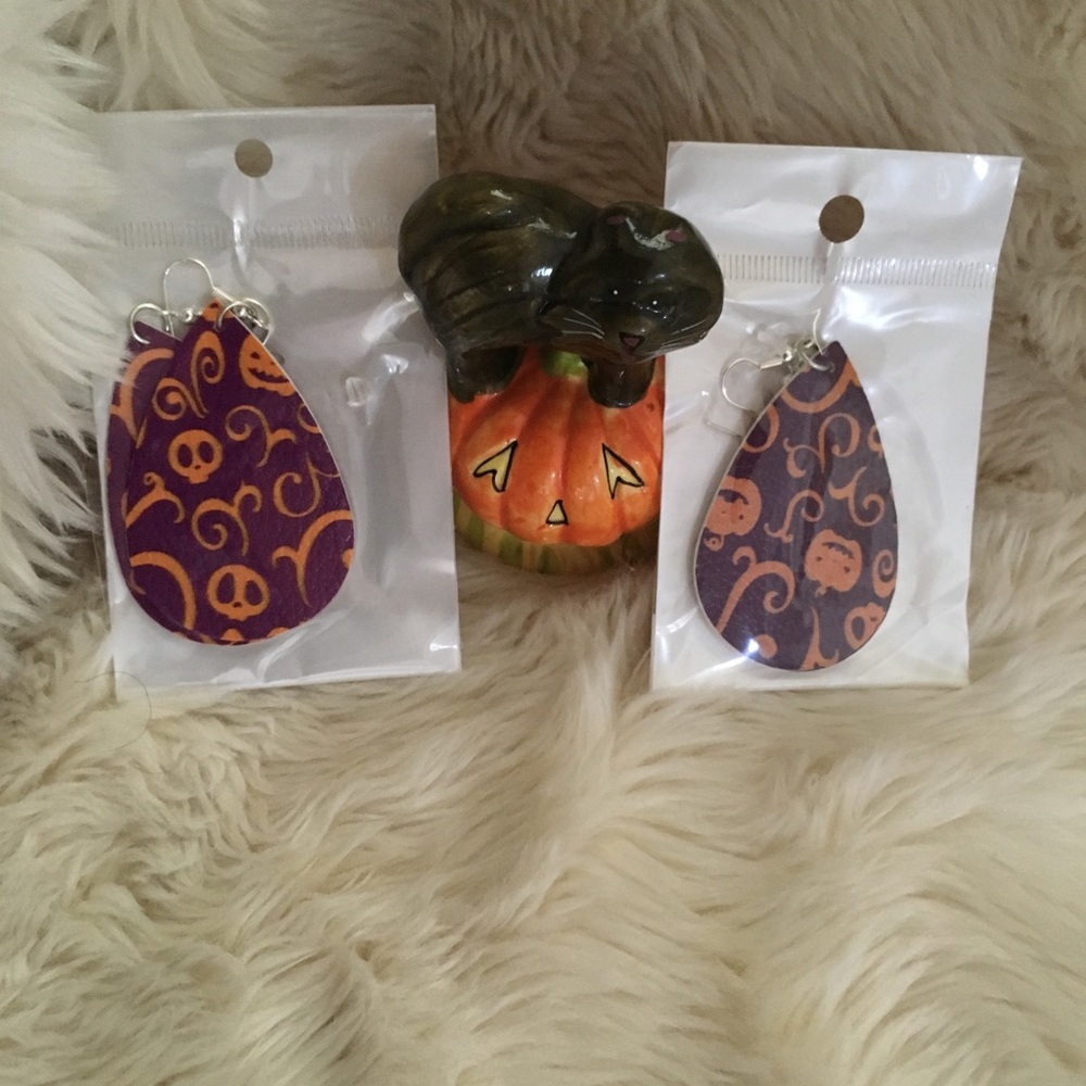 Halloween skull pumpkin tear drop earrings